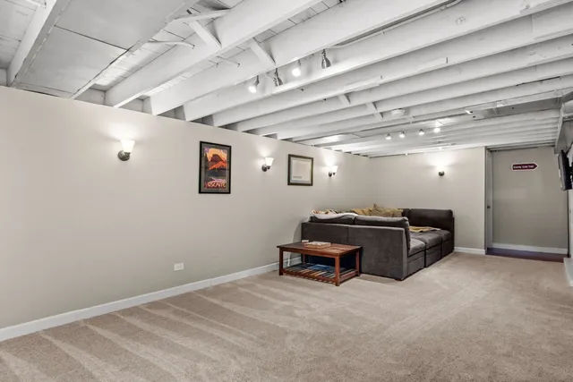 $449,900 | 817 East Forest Avenue, Wheaton, IL 60187