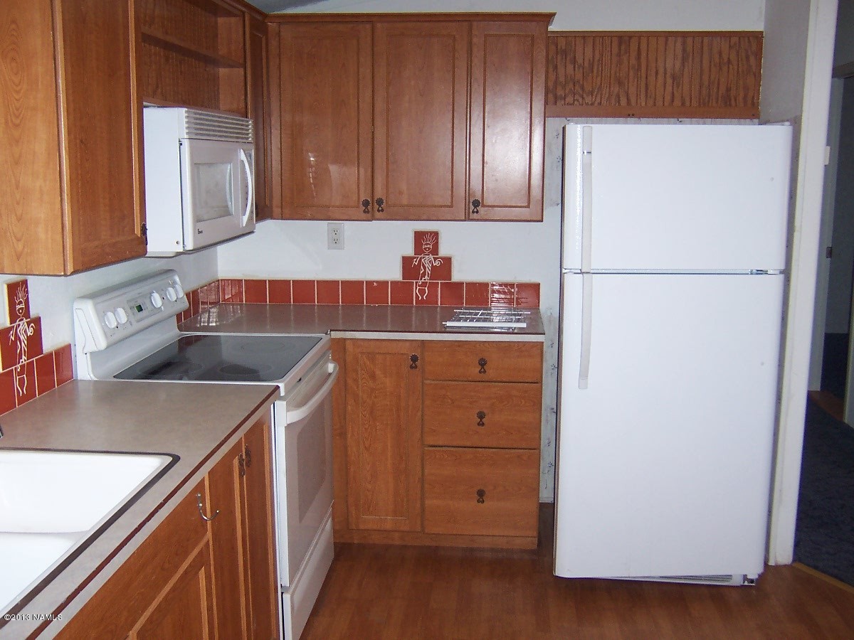1101 North Whitney Road Williams, AZ 86046 - Photo 7 of 12 000_1286