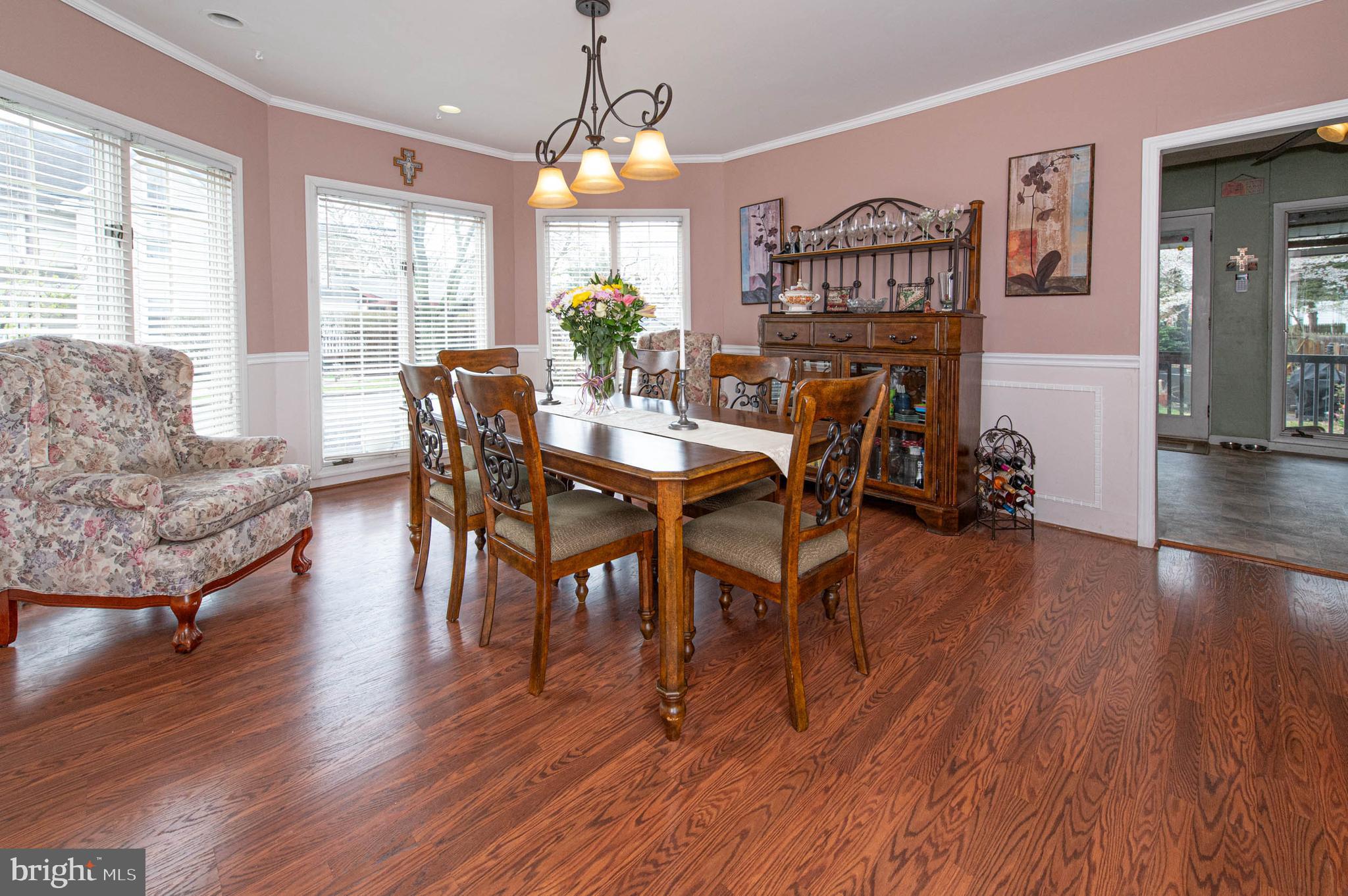 142 Lippincott Avenue Riverside, NJ 08075 - Photo 4 of 19
