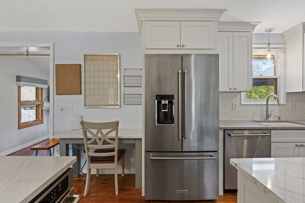 4 Longfellow Road Northborough, MA 01532 - Photo 21 of 42 Gallery Image 21