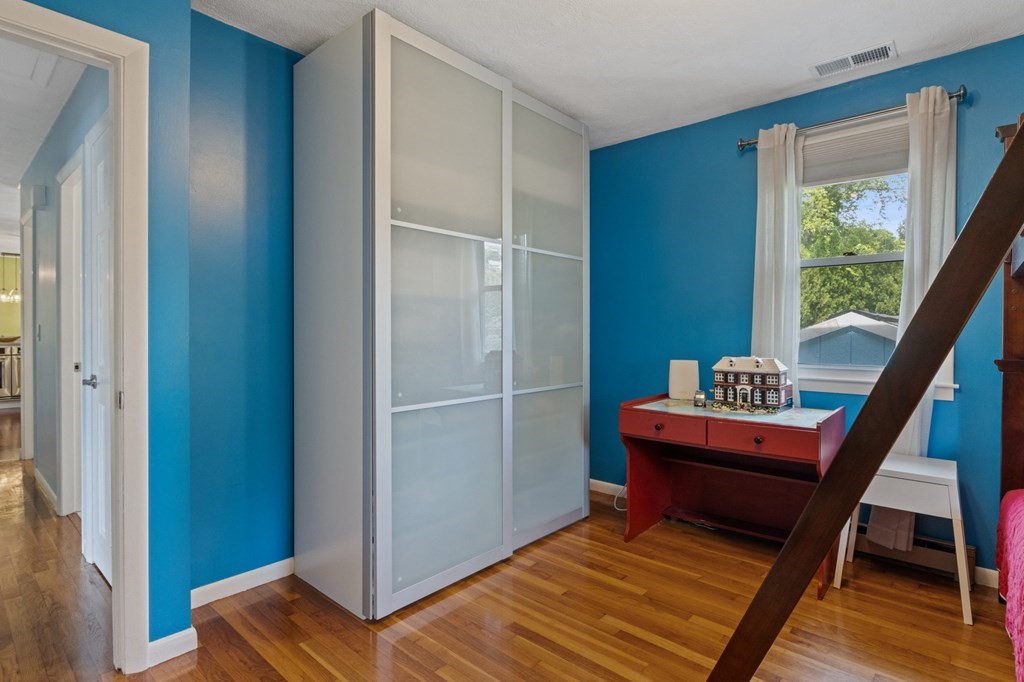 4 Longfellow Road Northborough, MA 01532 - Photo 26 of 42 Gallery Image 26