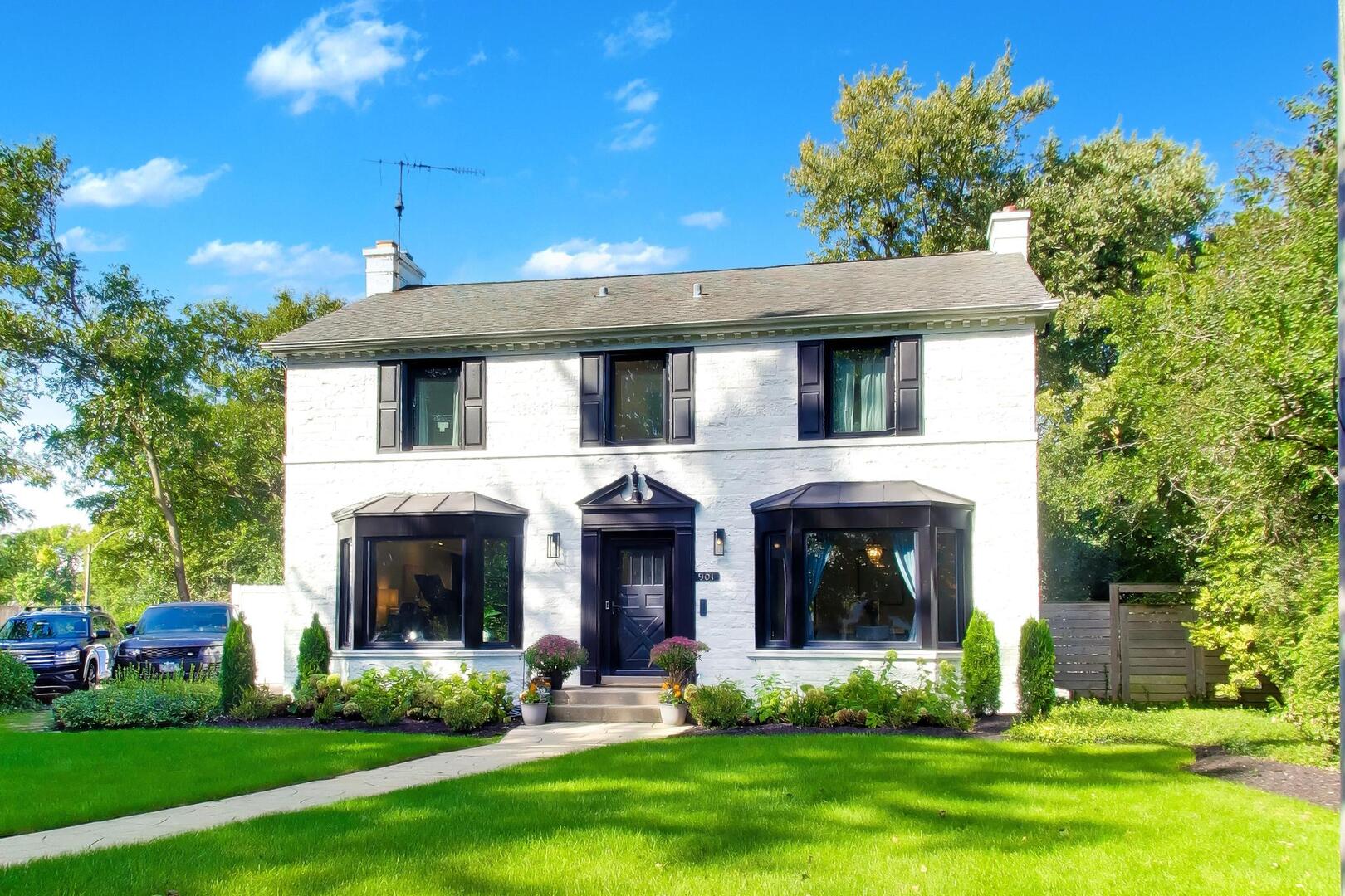 901 Locust Road Wilmette, IL 60091 - Photo 2 of 65 Gallery Image 2