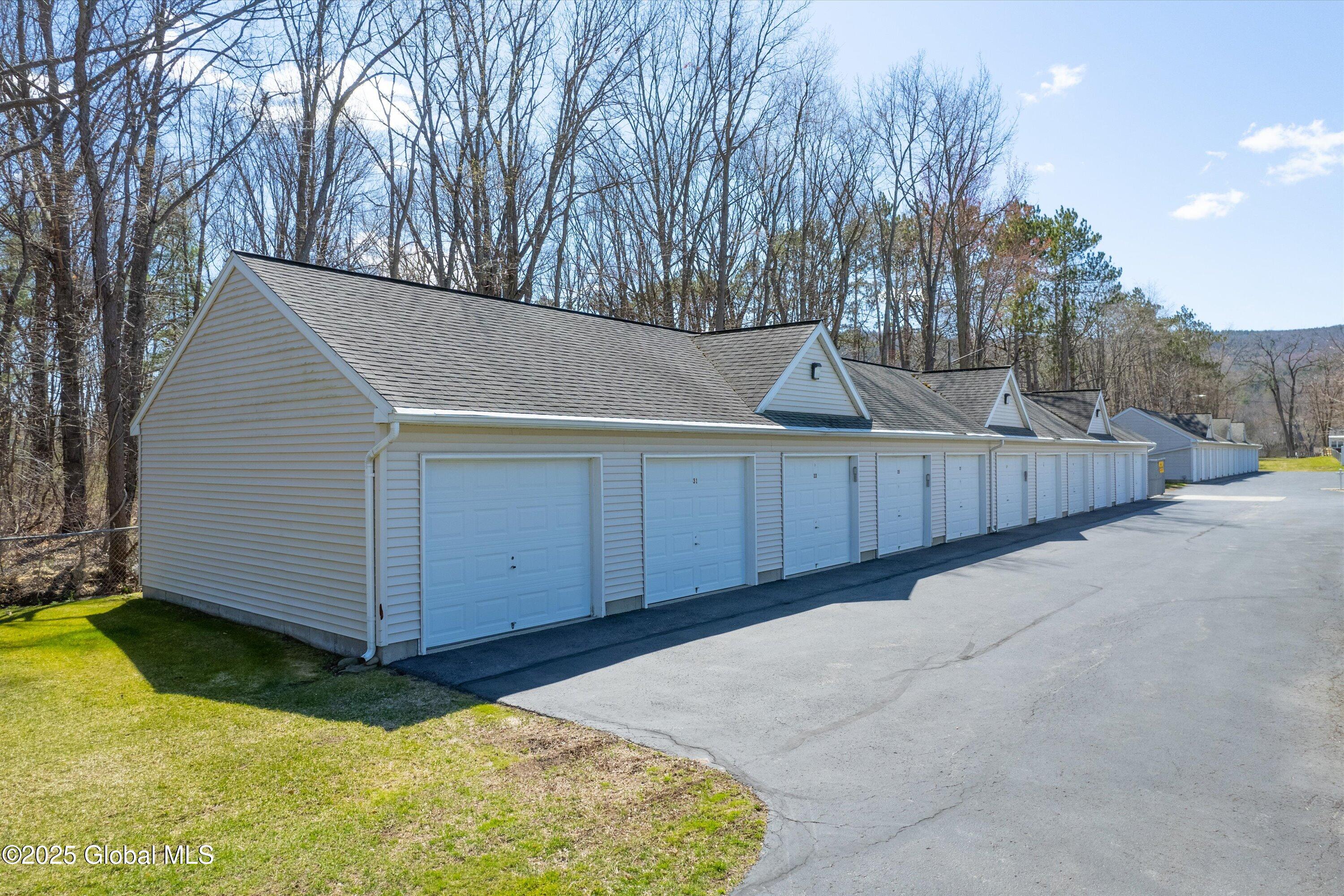 31 Riverside Drive Rotterdam Junction, NY 12150 - Photo 33 of 66 70-31 Riverside Dr-70