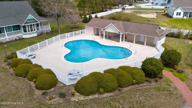 $195,000 | 202 Royal Oaks Court, Cedar Point, NC 28584