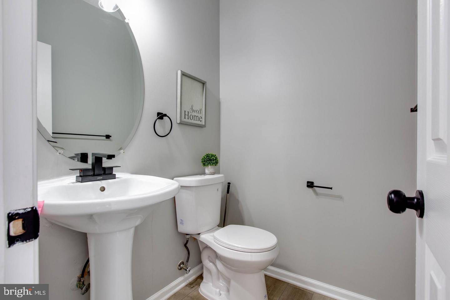 9 Caterham Court Rosedale, MD 21237 - Photo 12 of 29