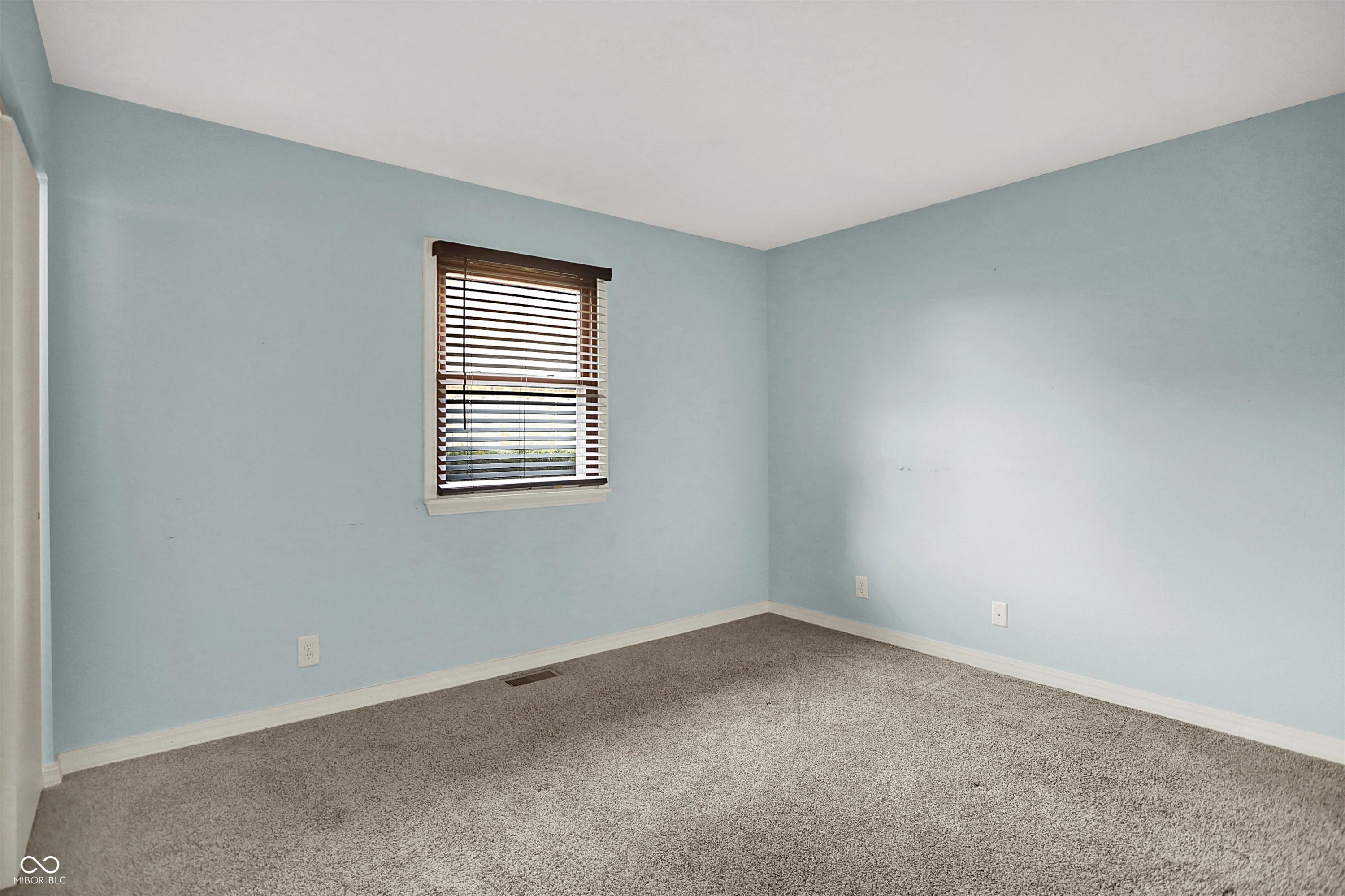 6706 Balmoral Road Indianapolis, IN 46241 - Photo 21 of 28 Gallery Image 21