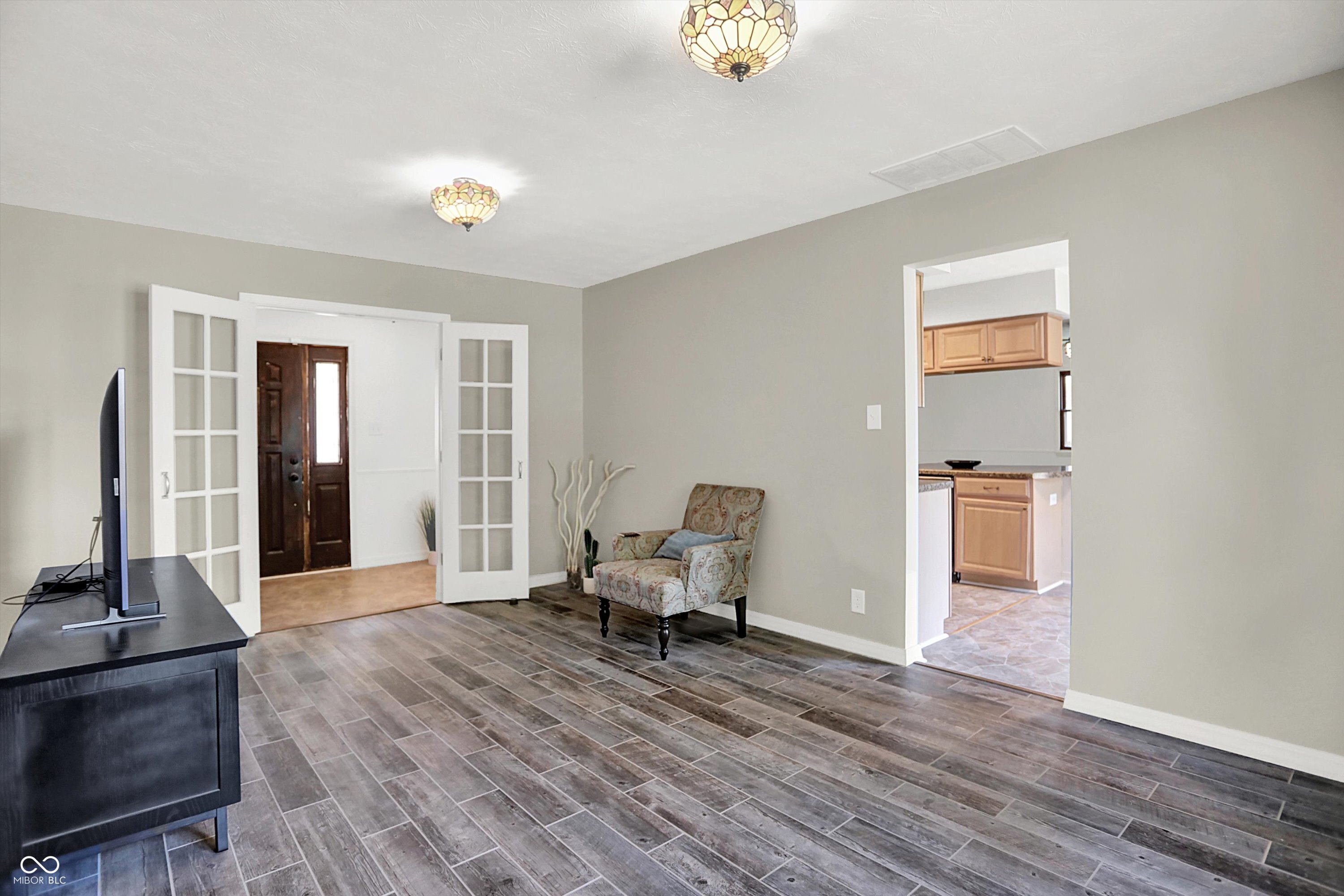 6706 Balmoral Road Indianapolis, IN 46241 - Photo 5 of 28 Gallery Image 5
