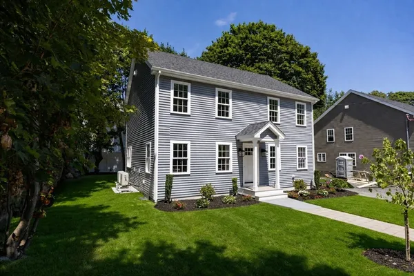$4,000 | 122 Canal Street, Blackstone, MA 01504