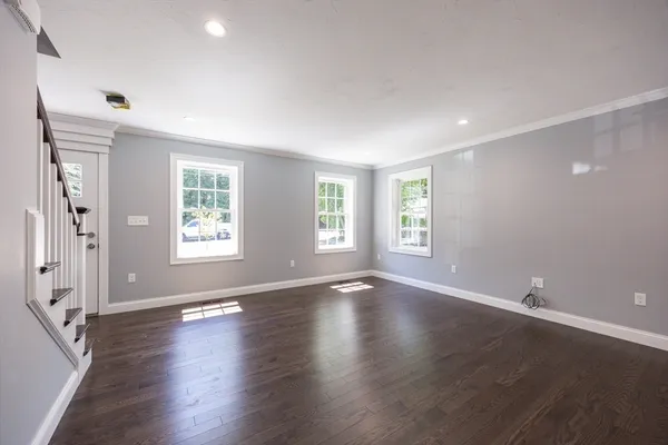 $4,000 | 122 Canal Street, Blackstone, MA 01504