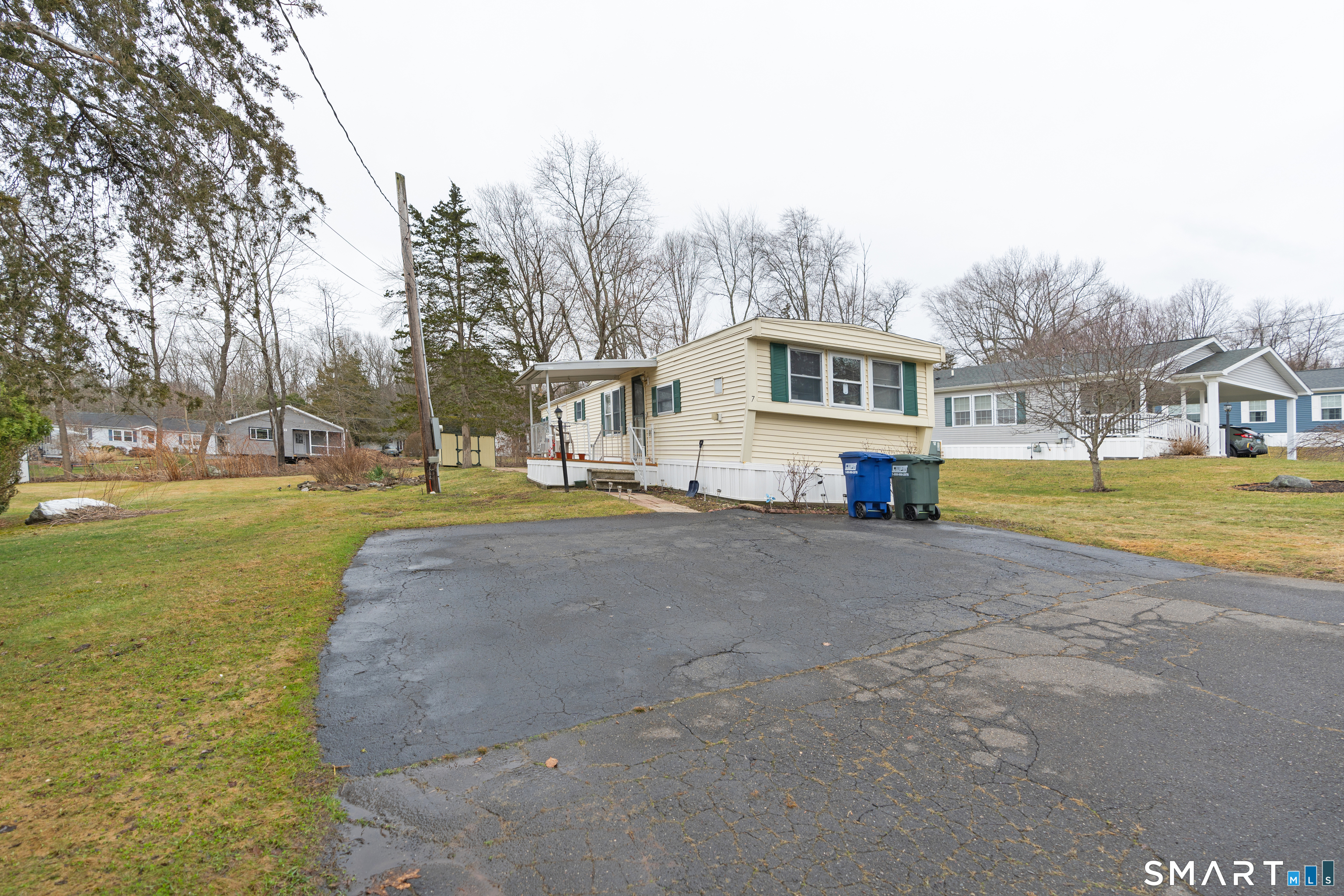 7 Cedar Grove Road Southington, CT 06489 - Photo 5 of 22