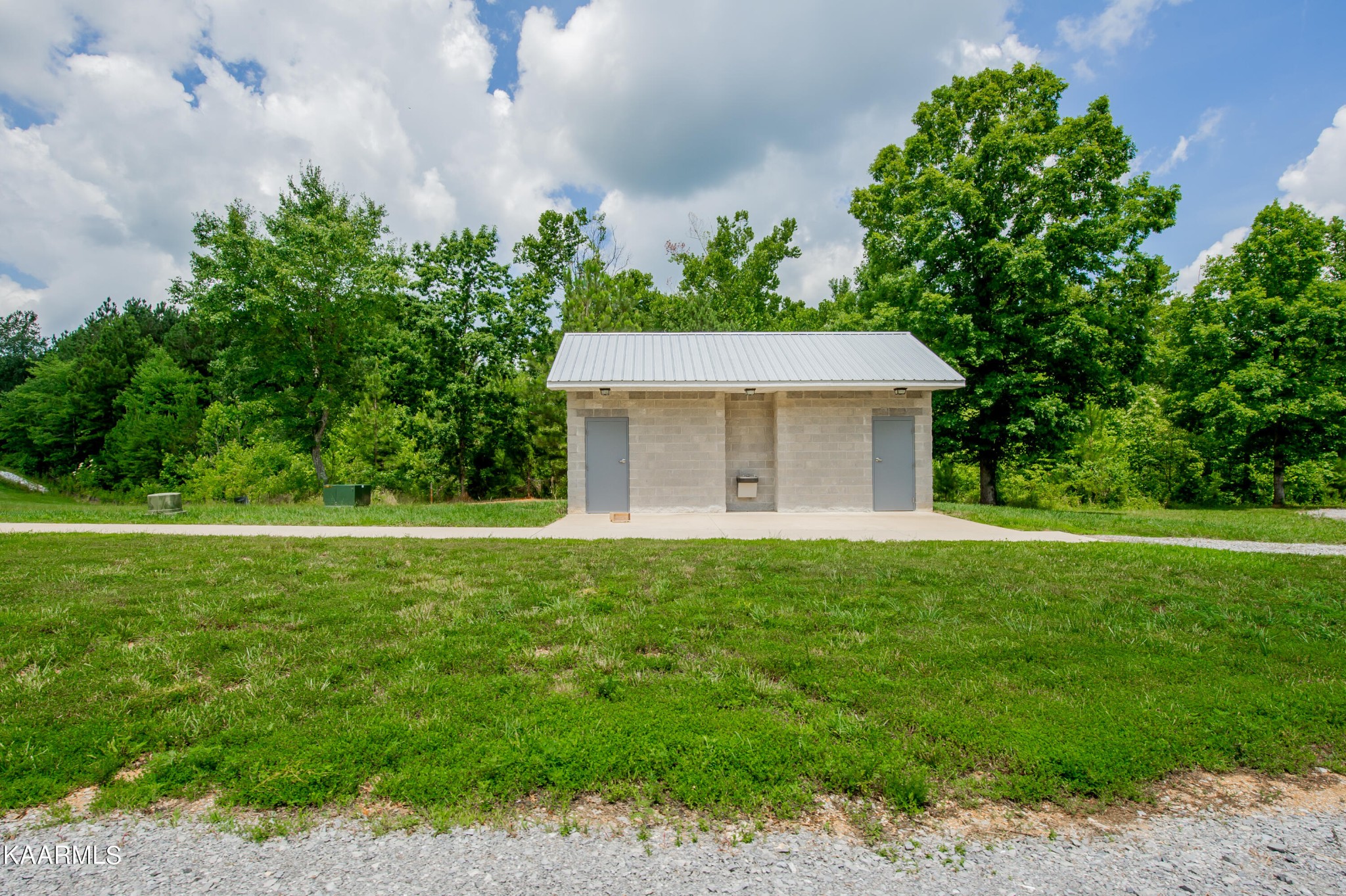 4485 Huffine Road Loudon, TN 37774 - Photo 8 of 12 Gallery Image 8