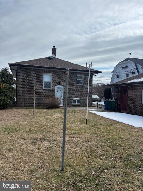 257 Newportville Road Croydon, PA 19021 - Photo 5 of 21 a front view of a house with a yard