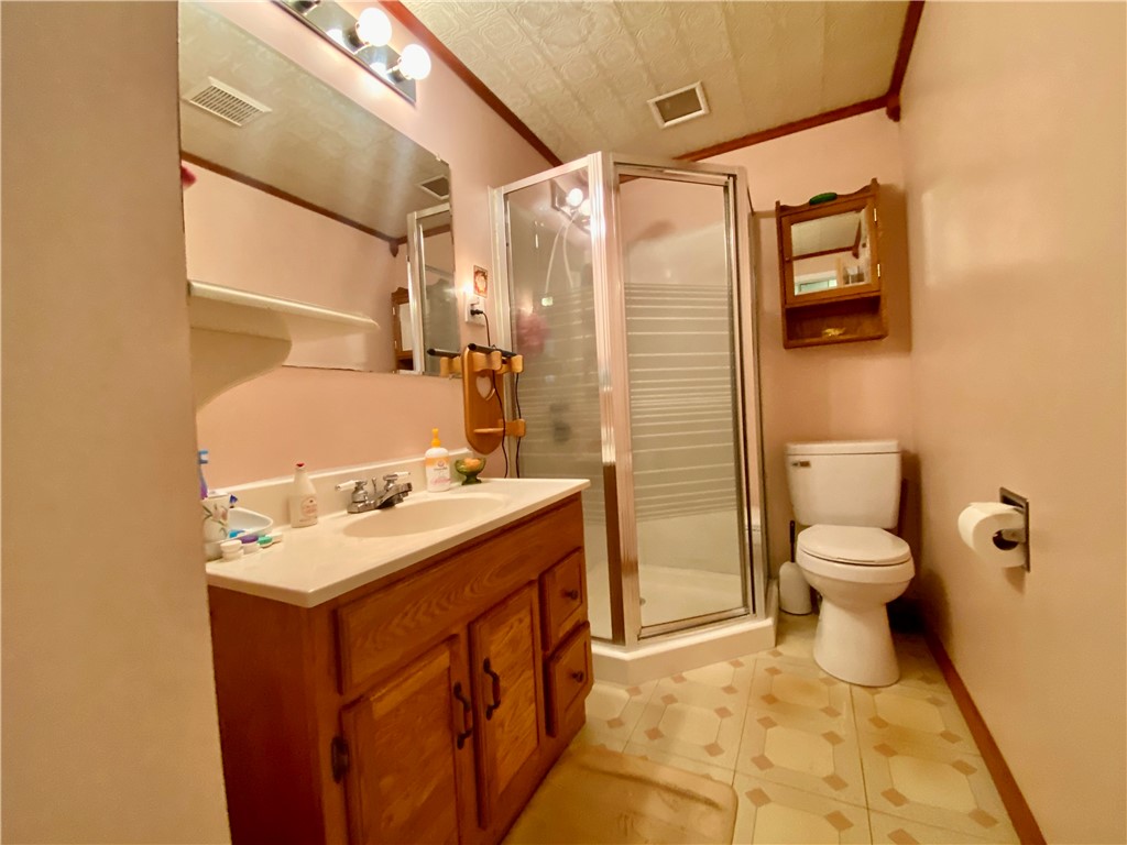 3 Cascade Road Henrietta, NY 14586 - Photo 14 of 34