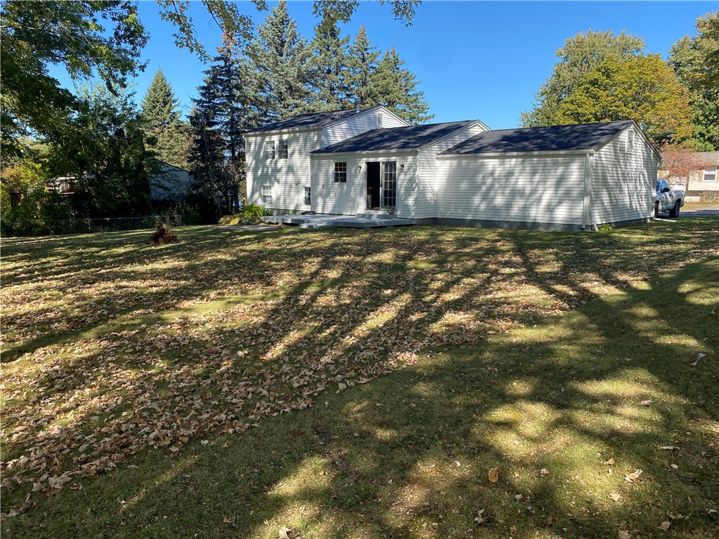 3 Cascade Road Henrietta, NY 14586 - Photo 2 of 34