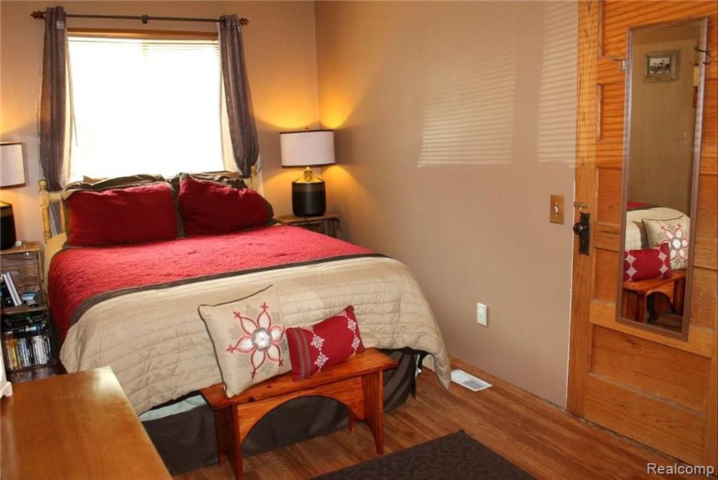 12502 Creek Road Carleton, MI 48117 - Photo 20 of 52