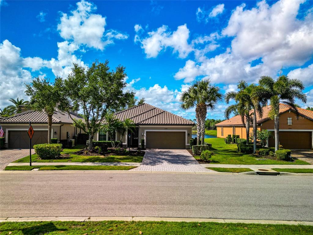 12848 Del Corso Loop Lakewood Ranch, FL 34211 - Photo 67 of 70 Gallery Image 67