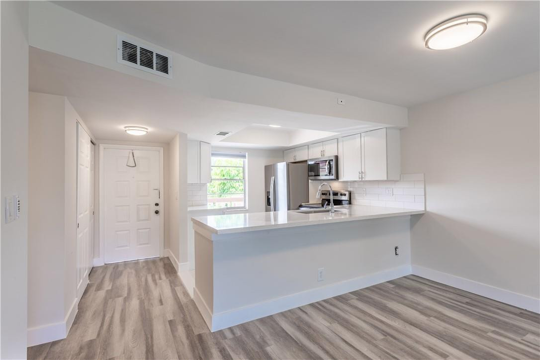 9220 Southwest 3rd Street, Unit 916 Boca Raton, FL 33428 - Photo 8 of 23 Photo 8