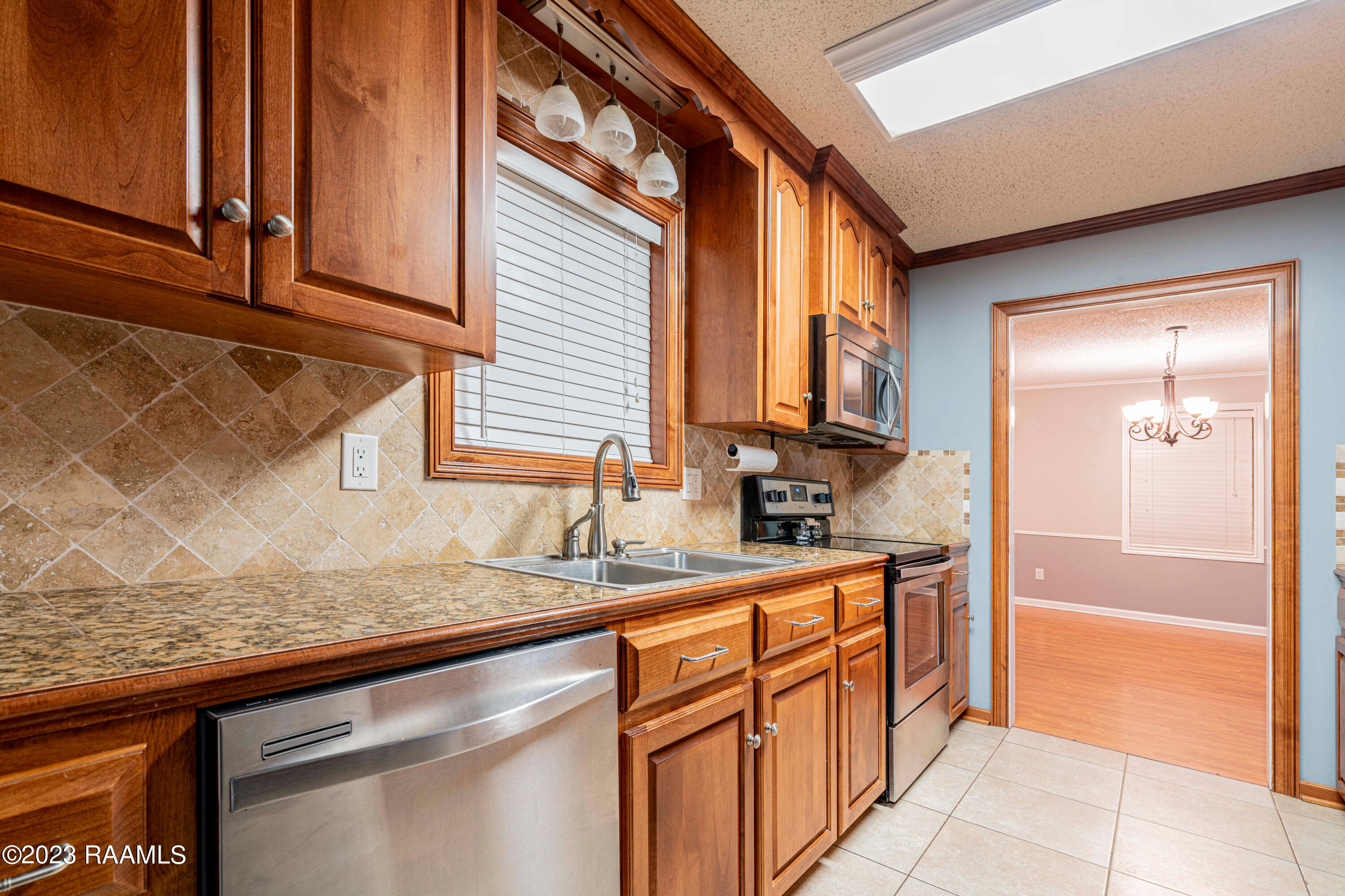 1038 Thibodeaux Road Breaux Bridge, LA 70517 - Photo 16 of 44 SH_08344-HDR