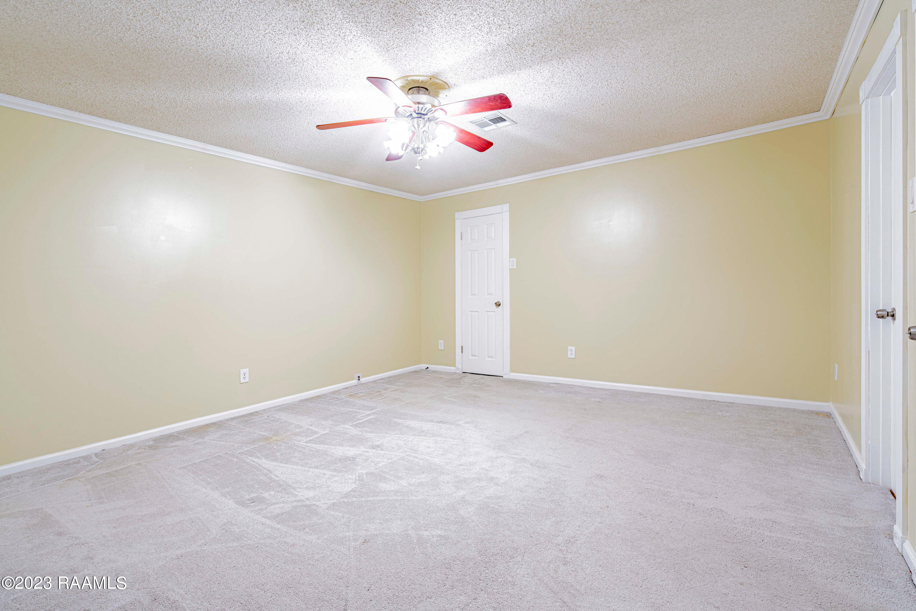 1038 Thibodeaux Road Breaux Bridge, LA 70517 - Photo 22 of 44 SH_08380-HDR