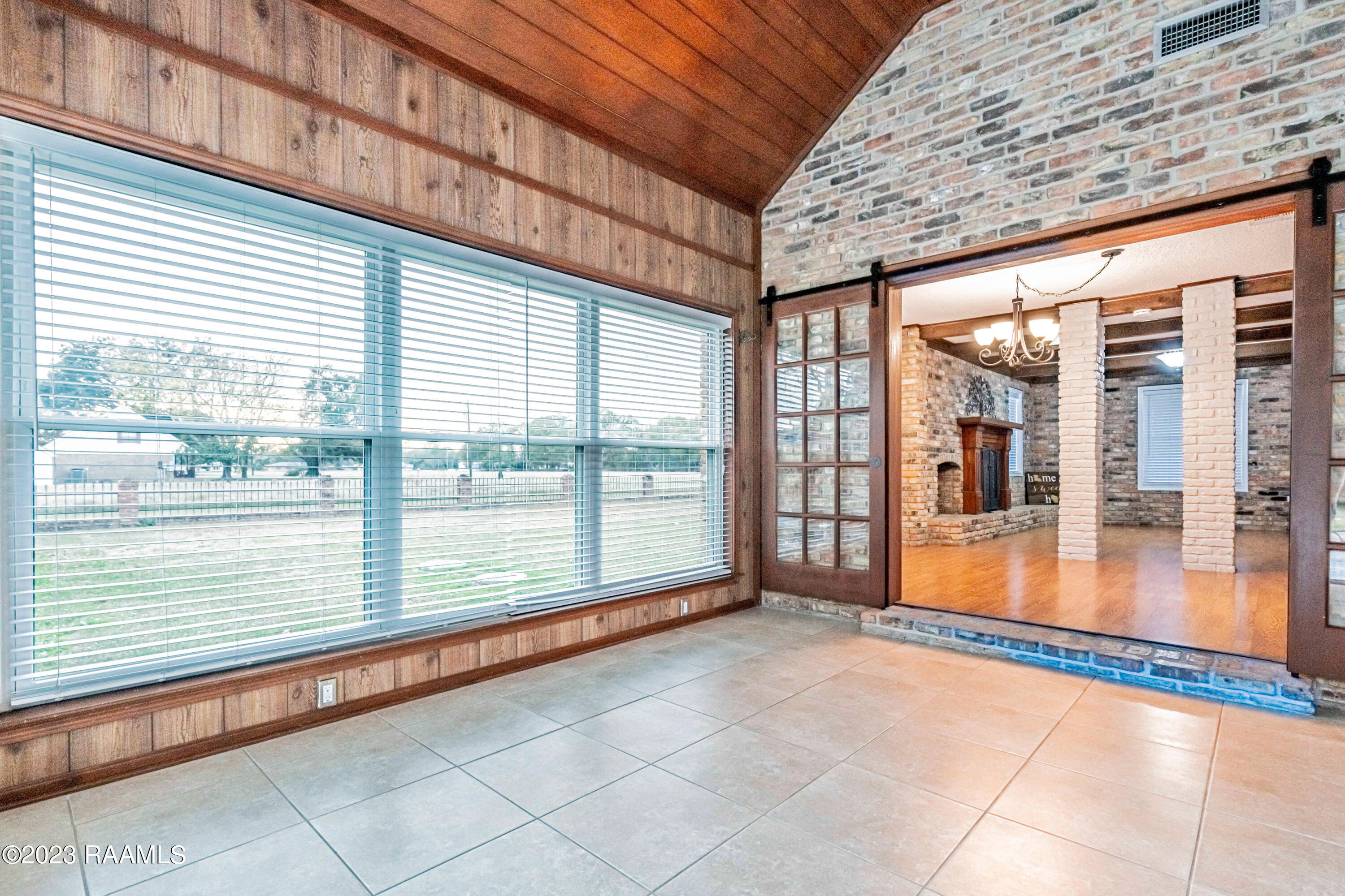 1038 Thibodeaux Road Breaux Bridge, LA 70517 - Photo 29 of 44 SH_08456-HDR