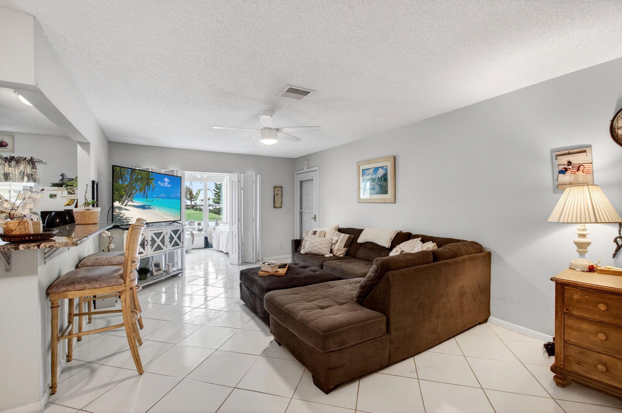 5050 Nesting Way, Unit B Delray Beach, FL 33484 - Photo 11 of 48 15-web-or-mls-DSC_0272