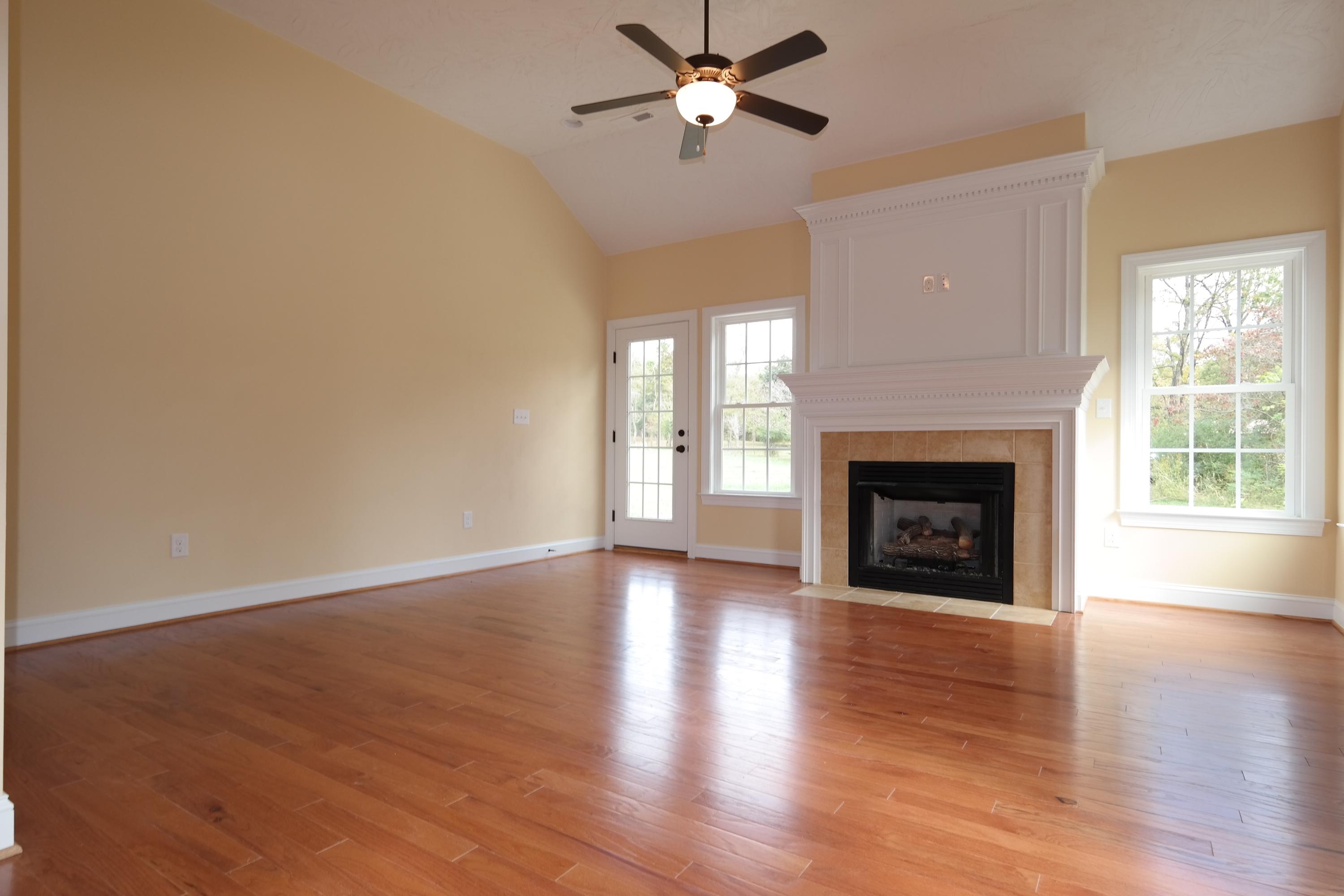 330 Thornblade Way Blue Ridge, VA 24064 - Photo 3 of 34 Great Room