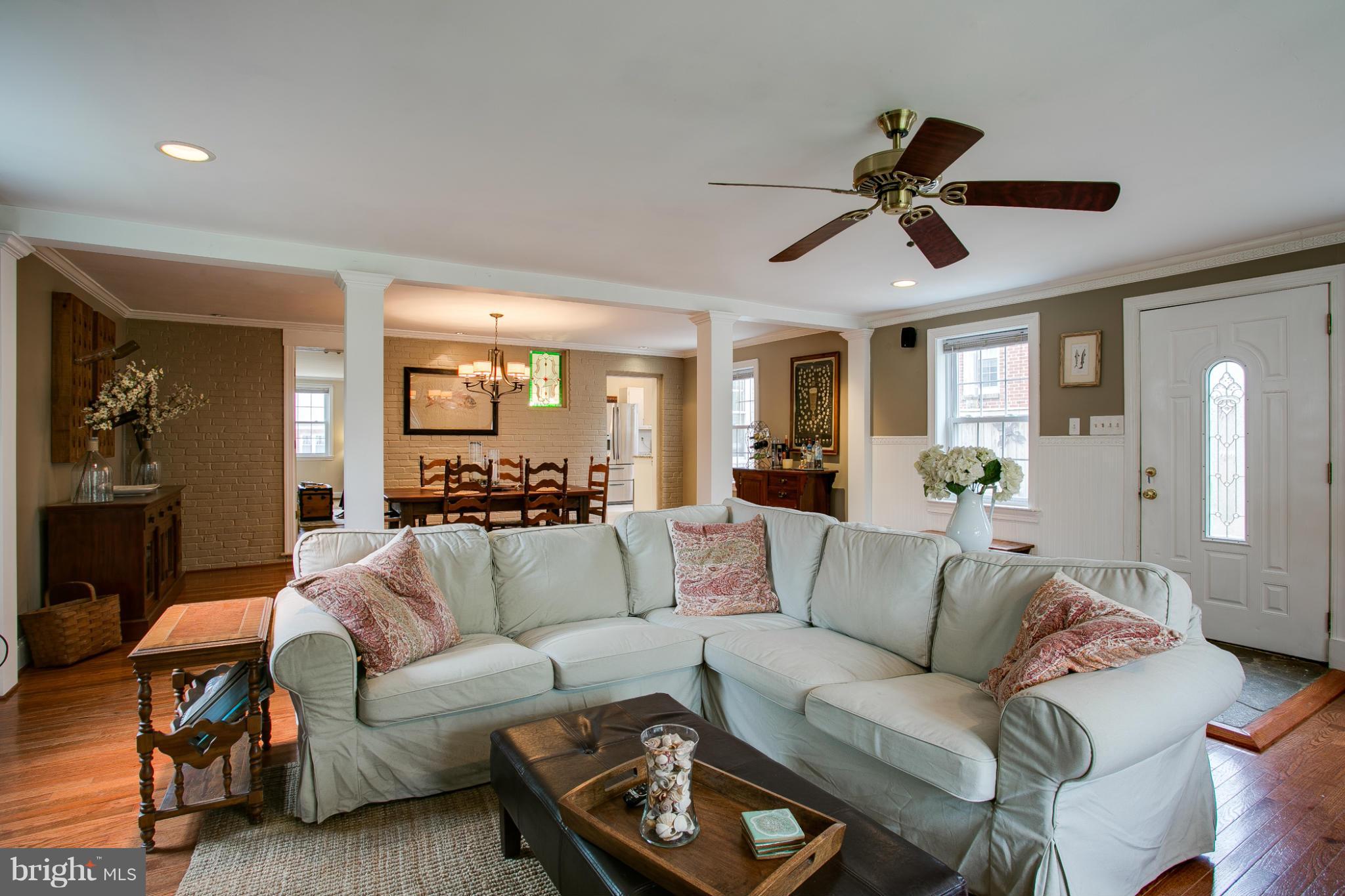 26 Dungarrie Road Baltimore, MD 21228 - Photo 18 of 30 Family Room