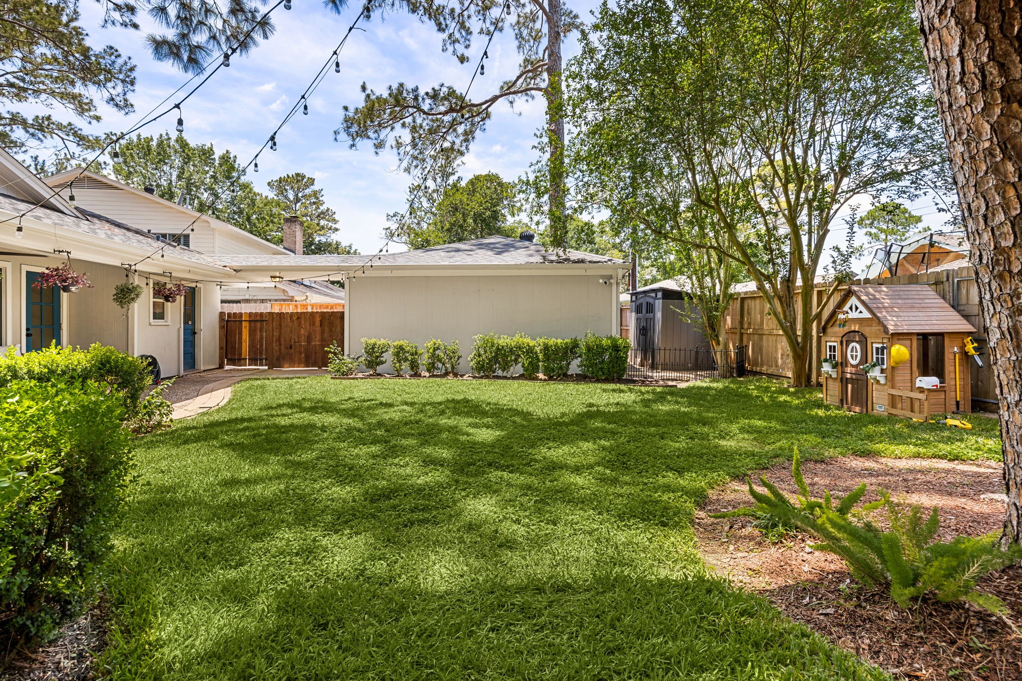 13638 Barryknoll Lane Houston, TX 77079 - Photo 43 of 50