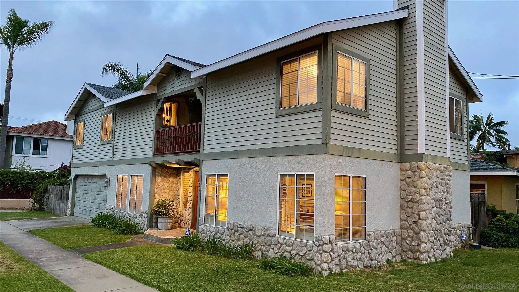 167 Marcheta Street Encinitas, CA 92024 - Photo 2 of 21 a front view of a house with garden