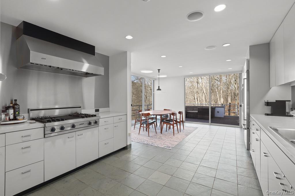 54 Cross Pond Road Pound Ridge, NY 10576 - Photo 15 of 49