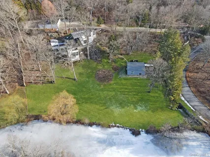 $3,250,000 | 54 Cross Pond Road, Pound Ridge, NY 10576
