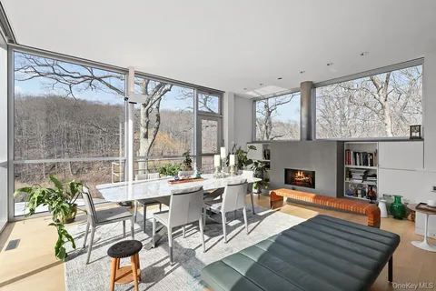 $3,250,000 | 54 Cross Pond Road, Pound Ridge, NY 10576