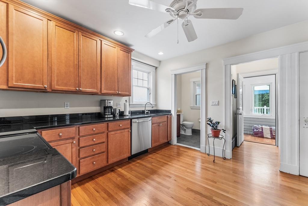 154 Cherry Street Newton, MA 02465 - Photo 9 of 36