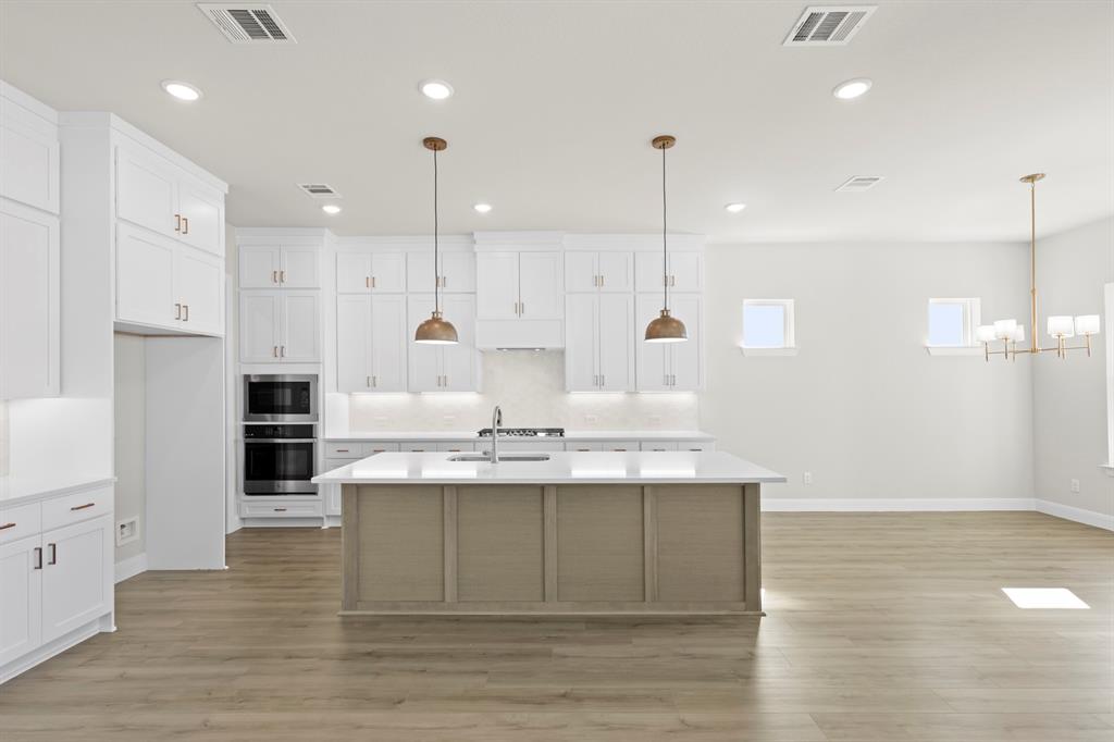 2317 Cottonbelt Road Celina, TX 75009 - Photo 11 of 28 11. 2317 Cottonbelt - Kitchen