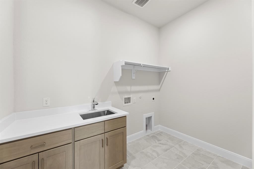 2317 Cottonbelt Road Celina, TX 75009 - Photo 4 of 28 04. 2317 Cottonbelt - Utility