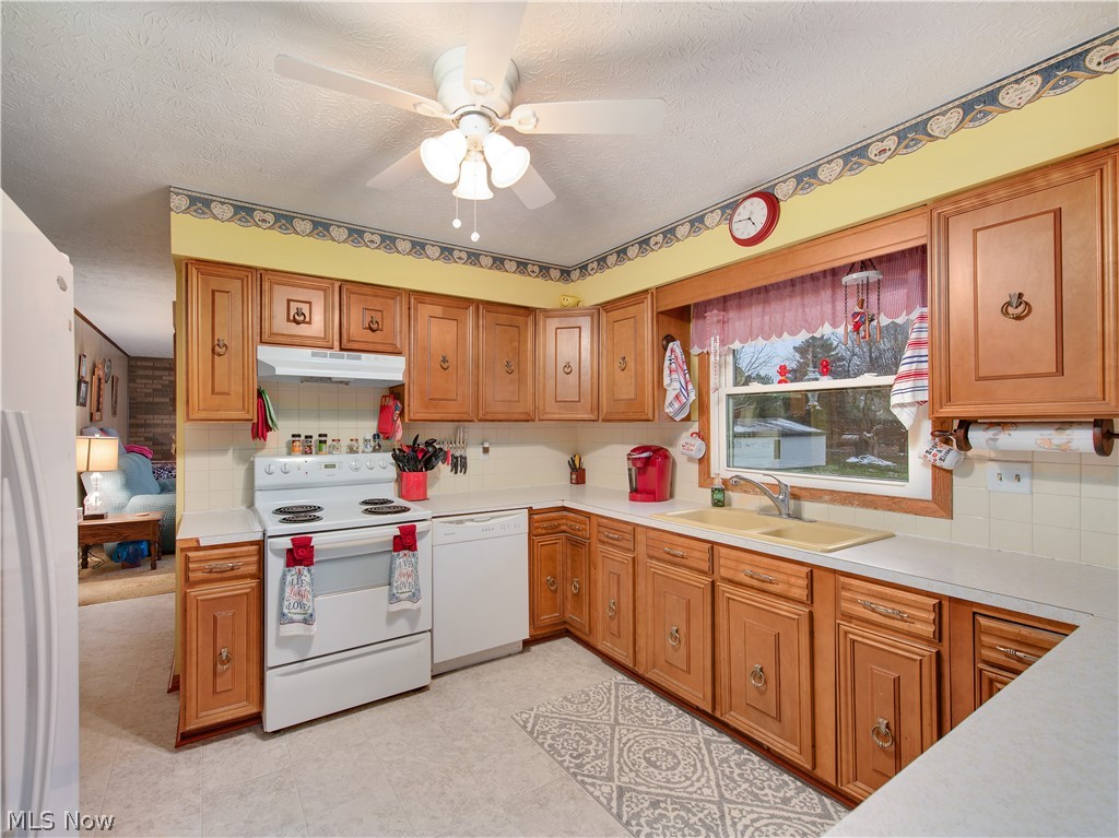 8811 North Kane Road Wadsworth, OH 44281 - Photo 10 of 26 Gallery Image 10