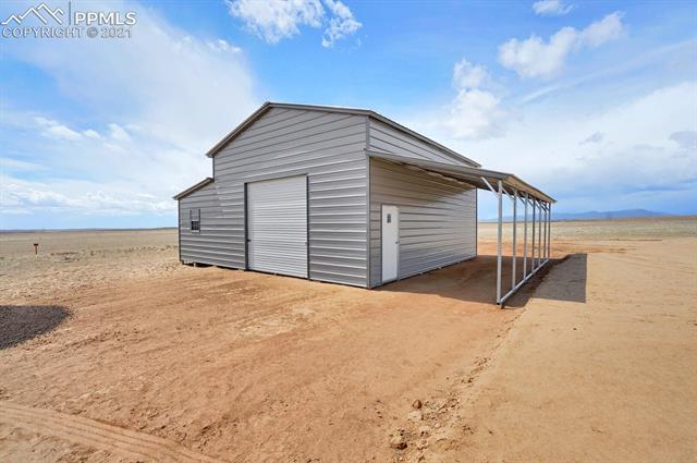 6860 Henderson Road Calhan, CO 80808 - Photo 6 of 29 Gallery Image 6