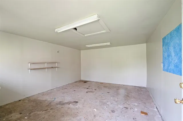 a view of a big room with an empty space