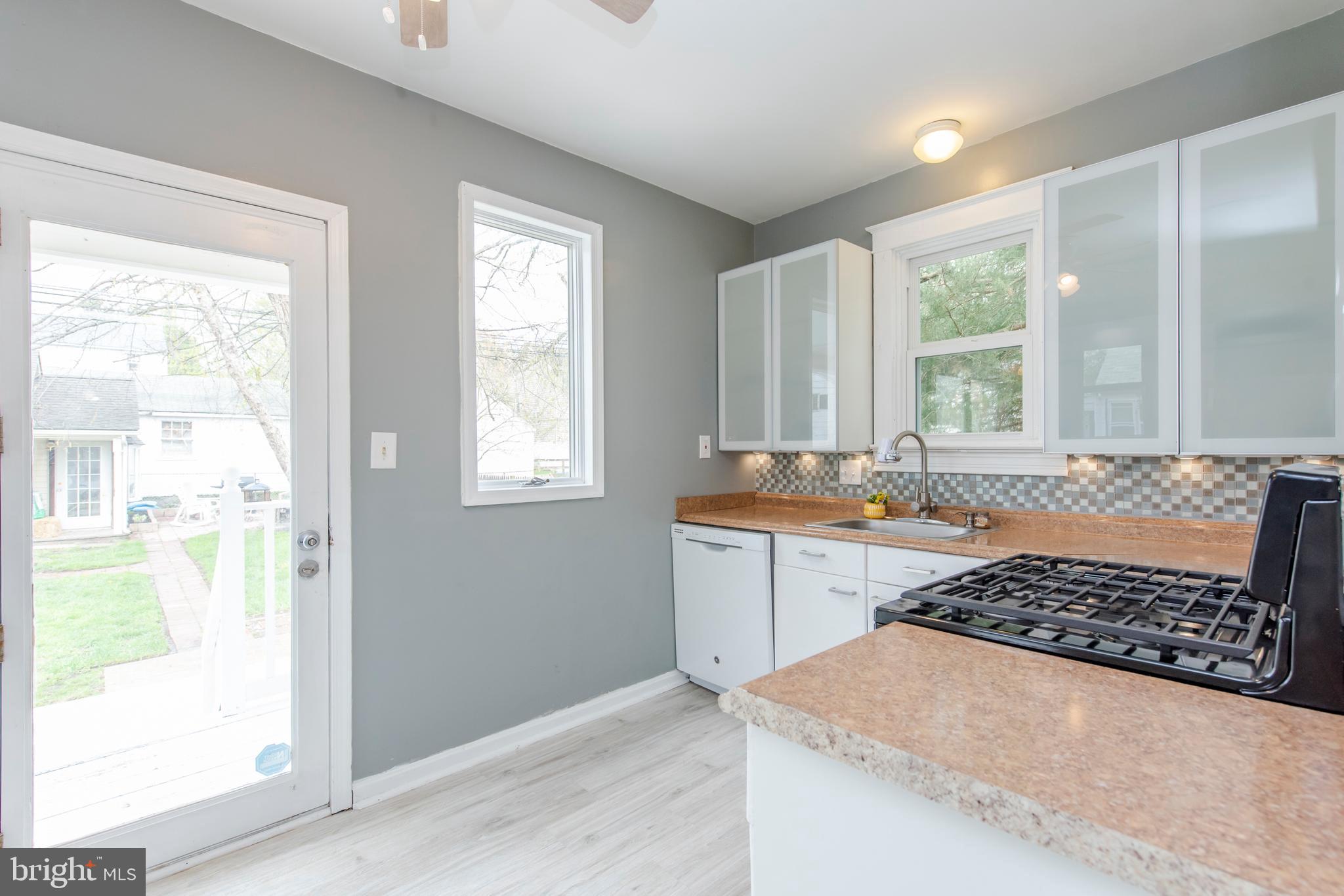 3100 Willoughby Road Baltimore, MD 21234 - Photo 12 of 52 Kitchen