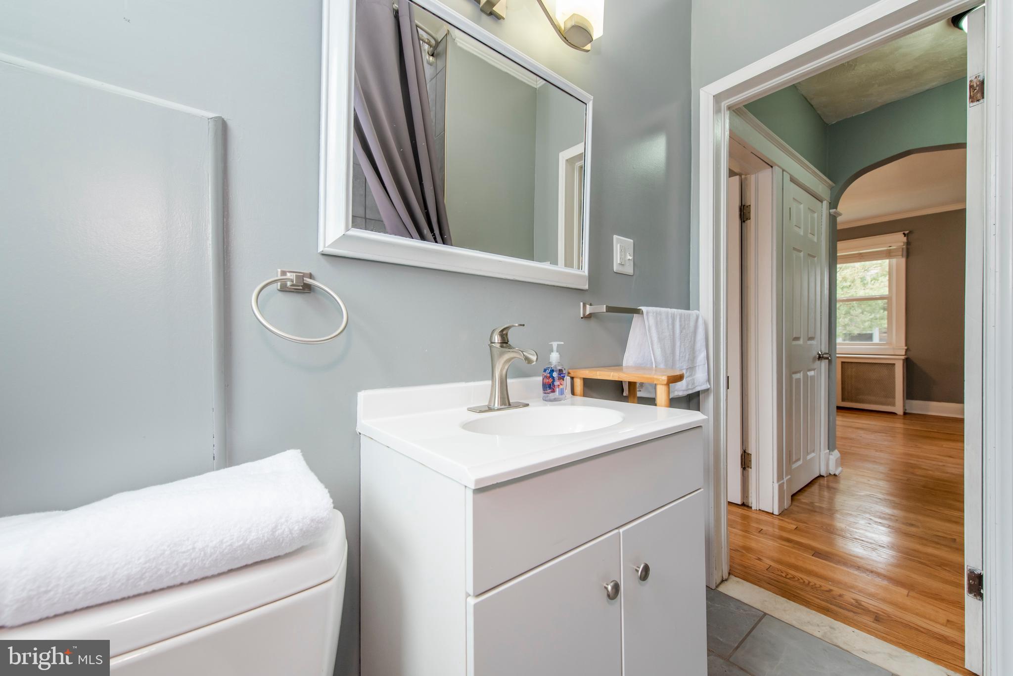 3100 Willoughby Road Baltimore, MD 21234 - Photo 25 of 52 Bath