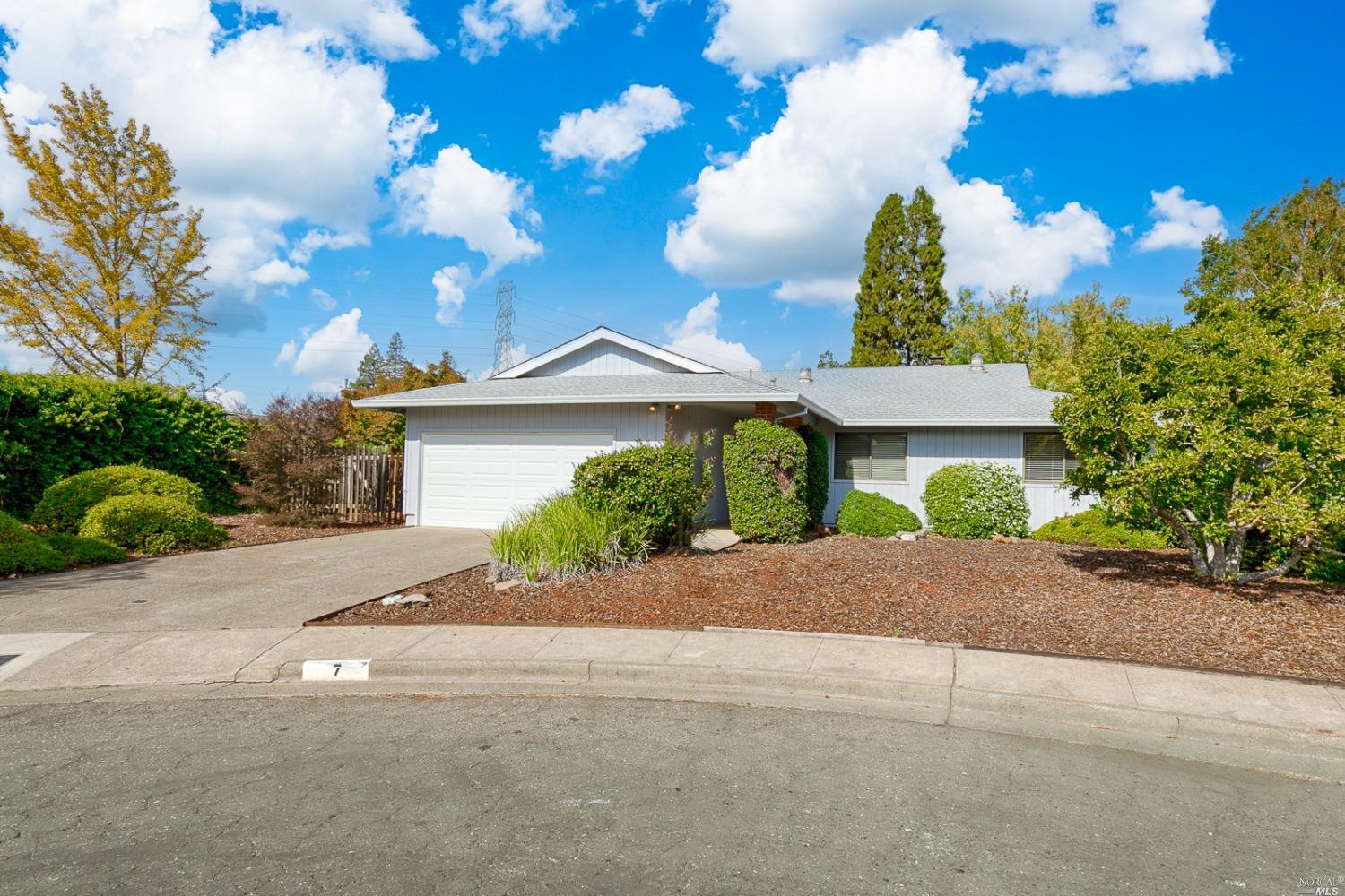 7 Oak Shadow Place Santa Rosa, CA 95409 - Photo 1 of 1 Gallery Image 1