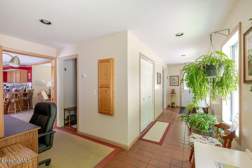 164 Alford Road Great Barrington, MA 01230 - Photo 6 of 33 _J5A1182