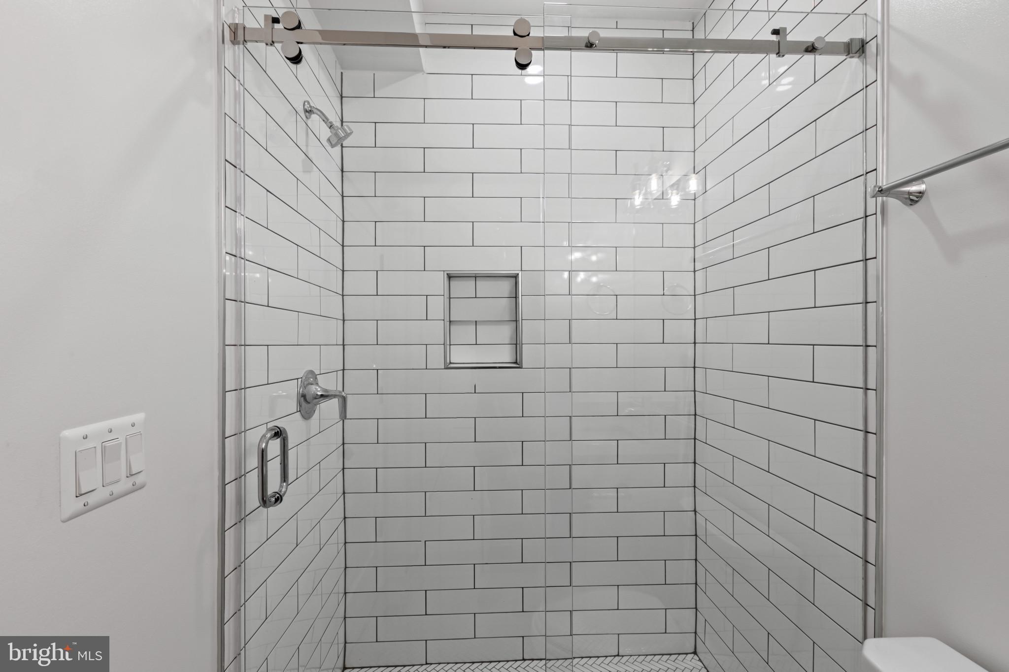 2236 40th Street Northwest, Unit 4 Washington, DC 20007 - Photo 19 of 38 Glass shower enclosure