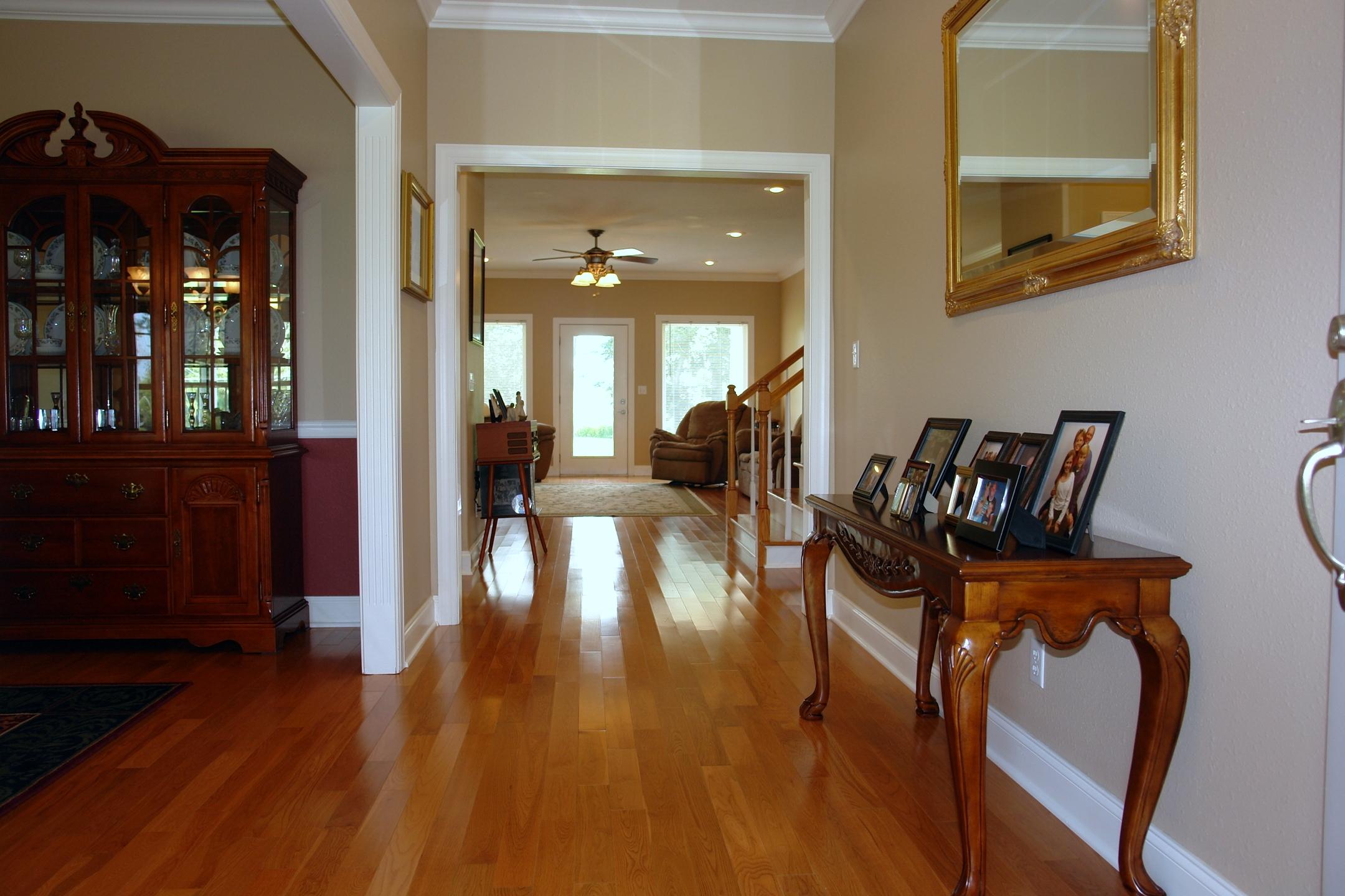 431 Open Range Road Crossville, TN 38555 - Photo 8 of 38 FOYER