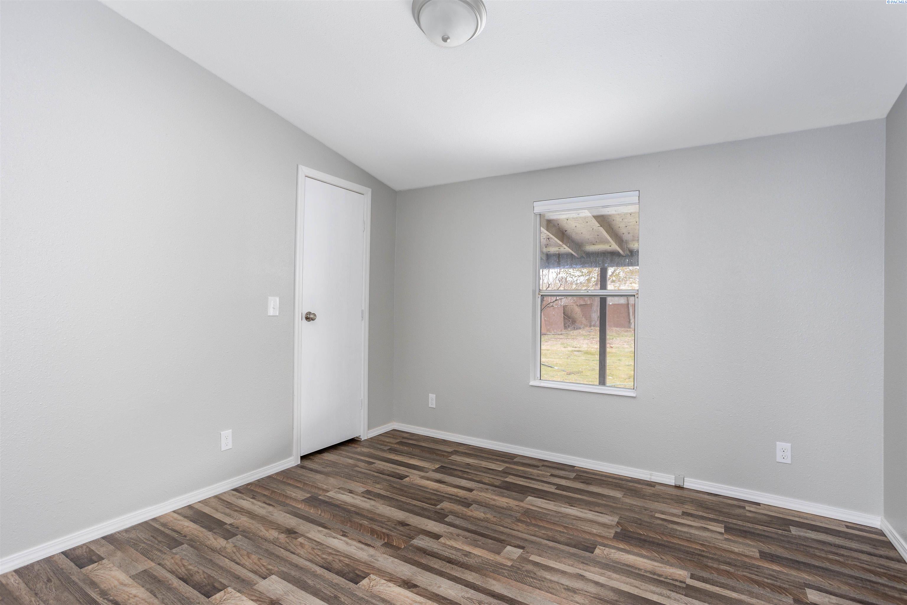 17313 East Ruppert Road Benton City, WA 99320 - Photo 15 of 30 Gallery Image 15