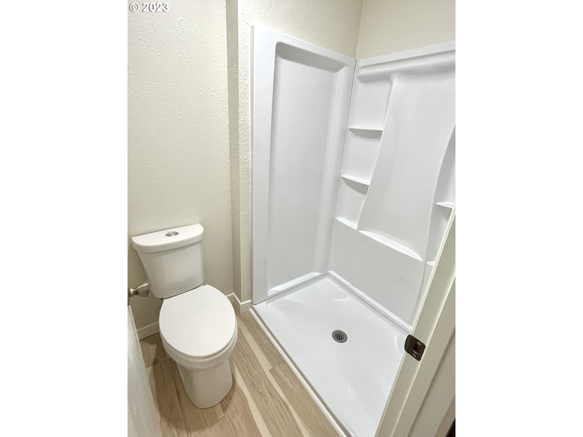 14172 Southwest Daphne Street Beaverton, OR 97008 - Photo 13 of 33 Unit #1