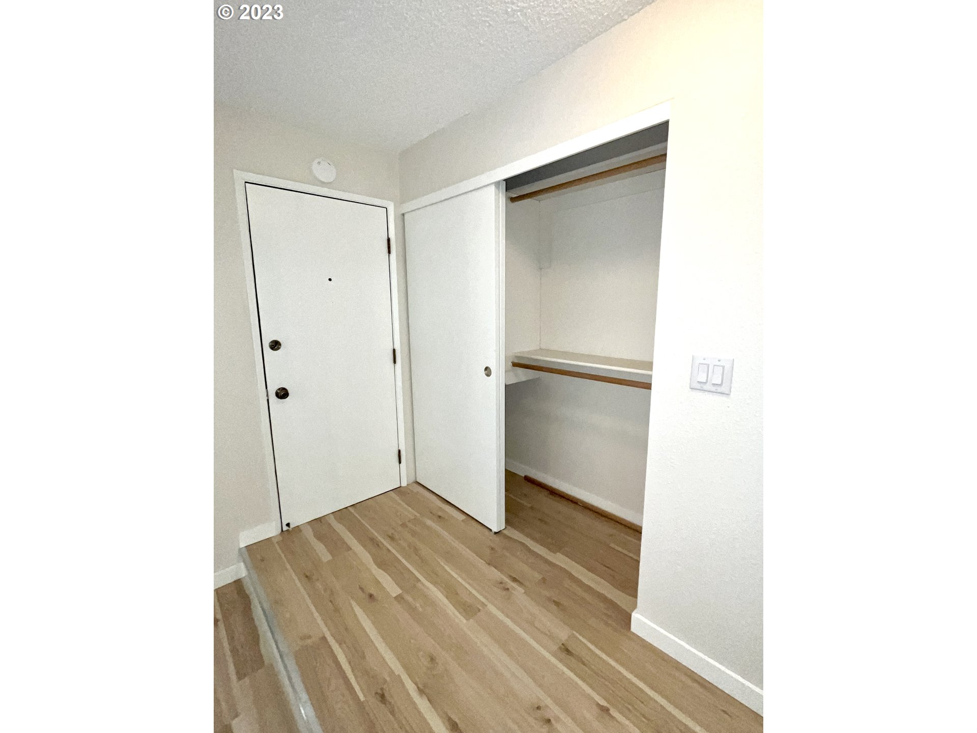 14172 Southwest Daphne Street Beaverton, OR 97008 - Photo 17 of 33 Unit #1