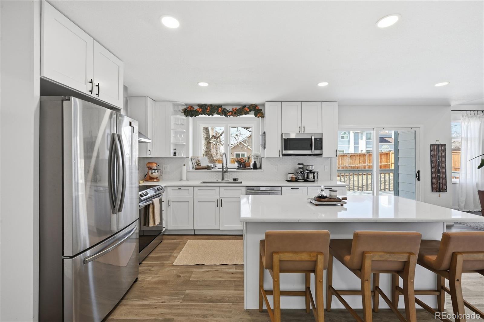 9395 Princeton Circle Highlands Ranch, CO 80130 - Photo 14 of 45