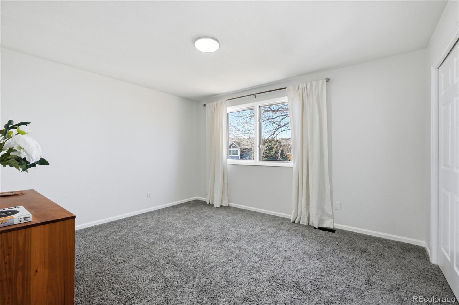 9395 Princeton Circle Highlands Ranch, CO 80130 - Photo 32 of 45