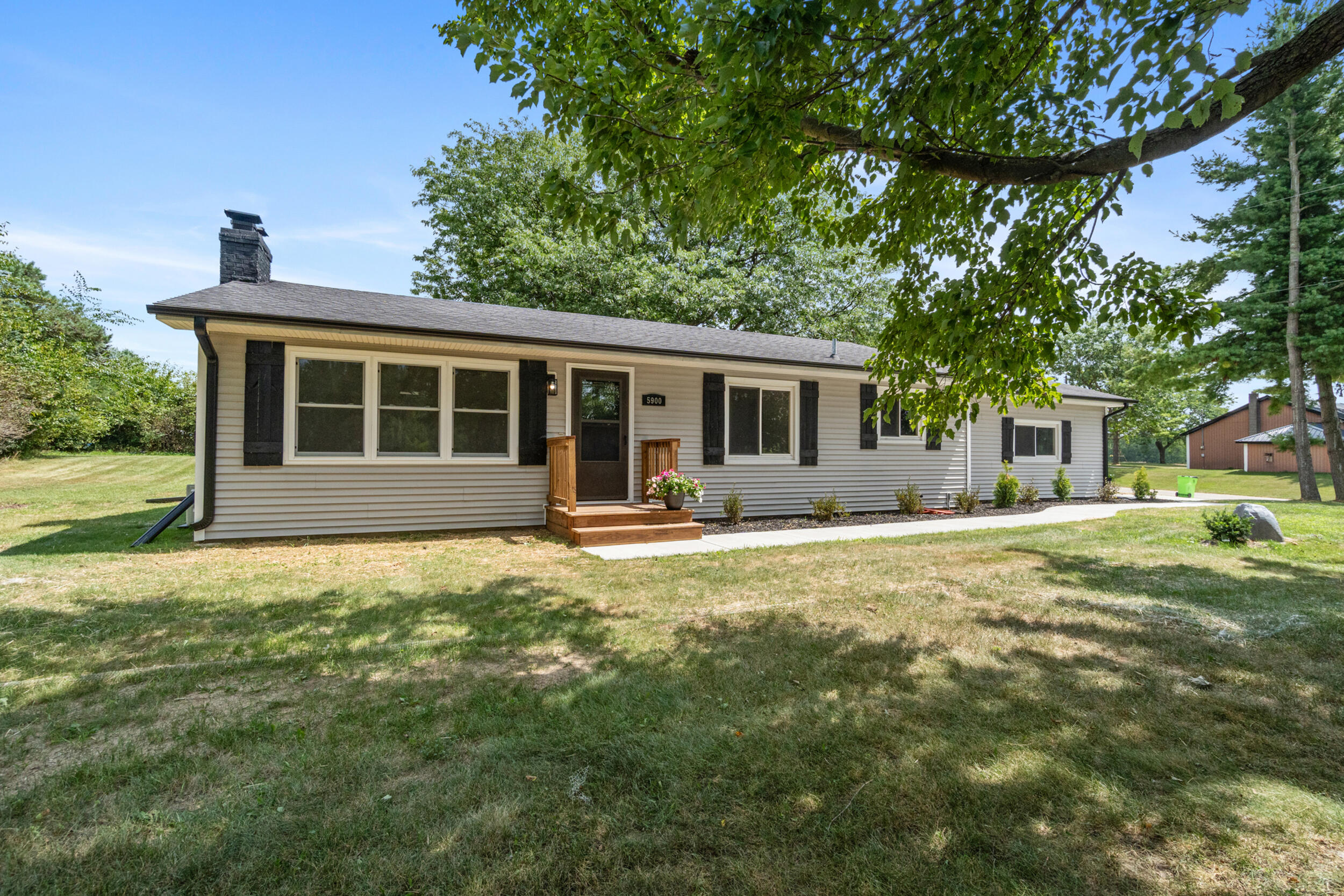 5900 Clark Lake Road Jackson, MI 49201 - Photo 2 of 67 5900 Clark Lake Rd, Jackson, MI